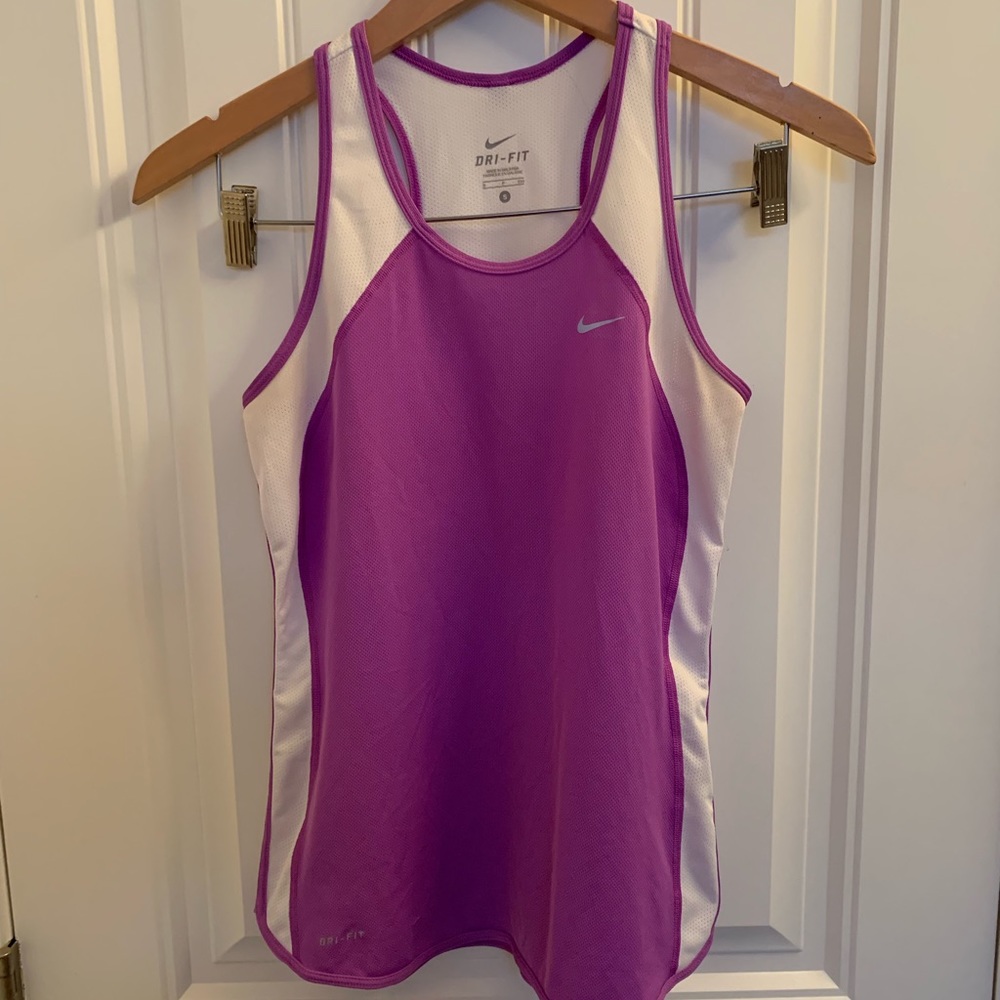 NikeTank Top Fuchsia Dri-Fit Lightweight Tank